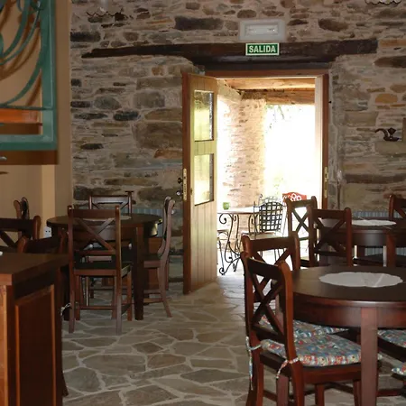 La Casona De Amaido * San Tirso de Abres